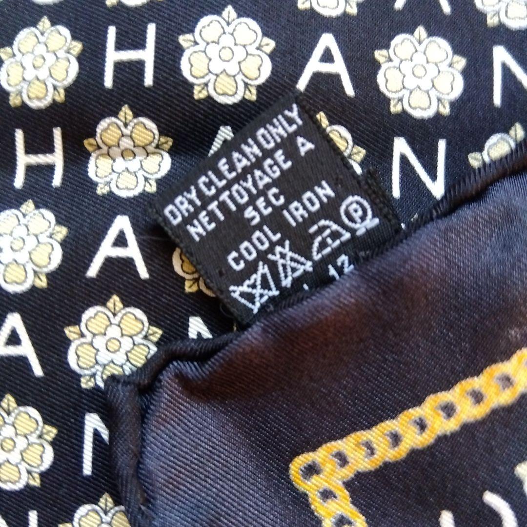 CHANEL ブラックシルクスカーフ