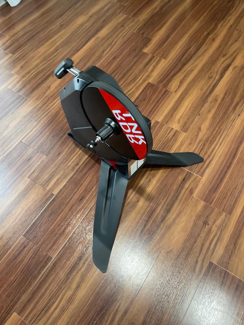 ThinkRider X5 Neo スマートトレーナー ローラー台 Zwift