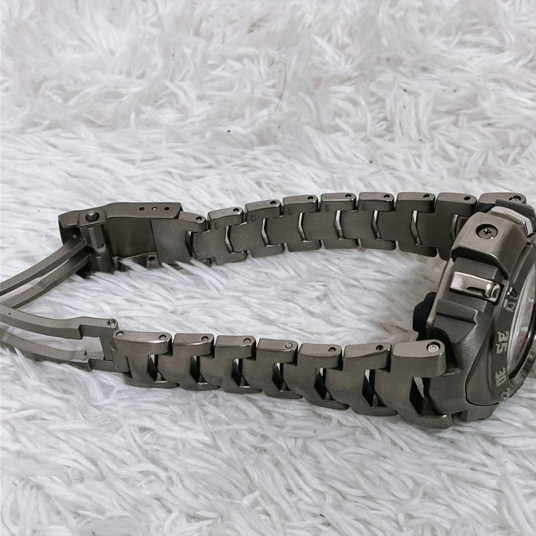 G-SHOCK レブマン