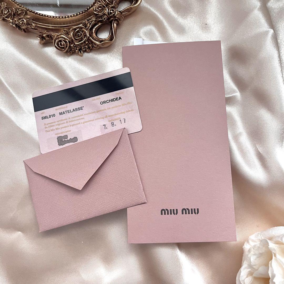 【美品・箱付き】miu miu 長財布 マテラッセ ピンク ゴールドロゴ 上品