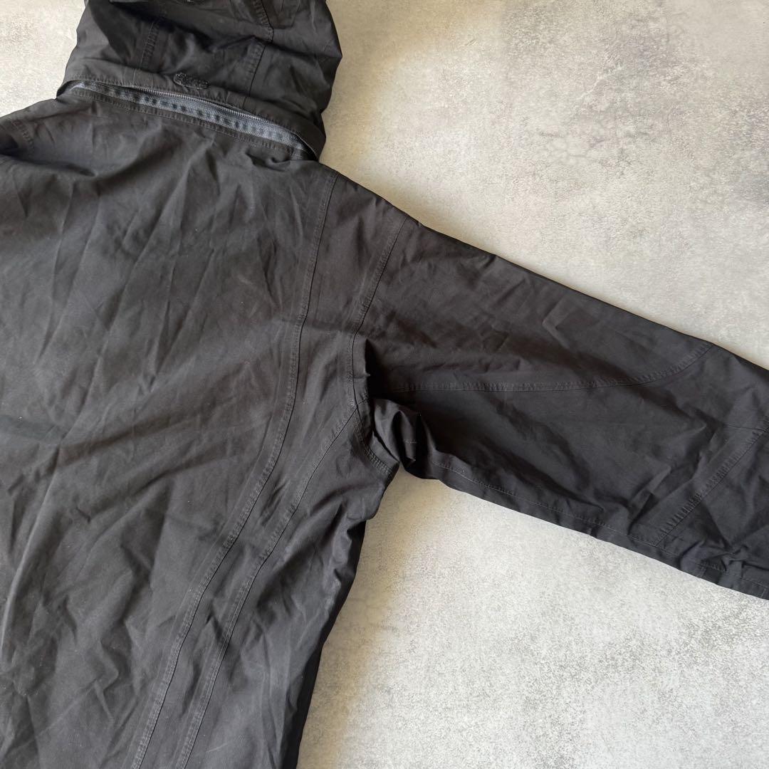 Columbia GORE-TEX マウンテンパーカー Mサイズ 古着