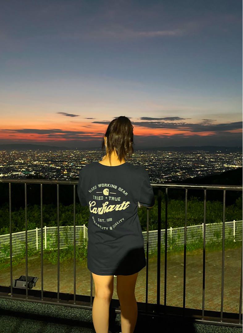 Carhartt オーバーサイズTシャツ ネイビー