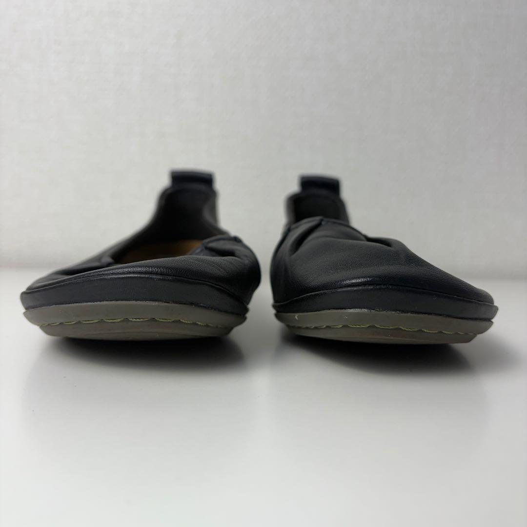【美品】CAMPER Right Nina フラットパンプス　37 レザー　黒1
