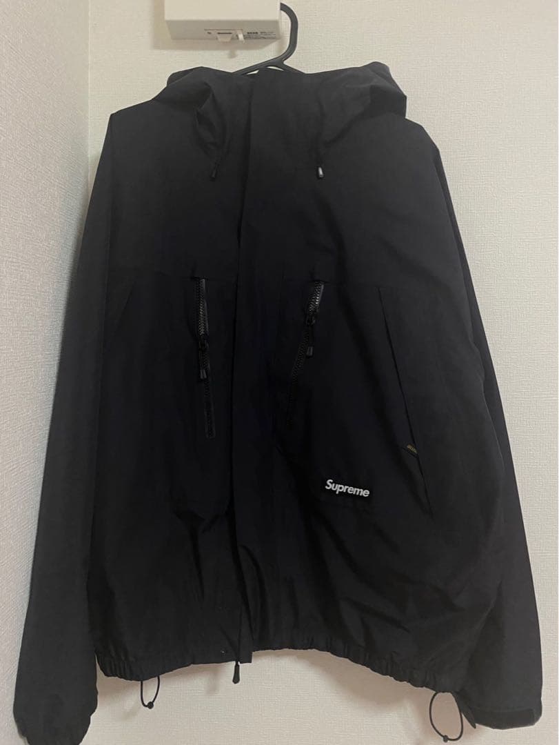 Supreme アウター