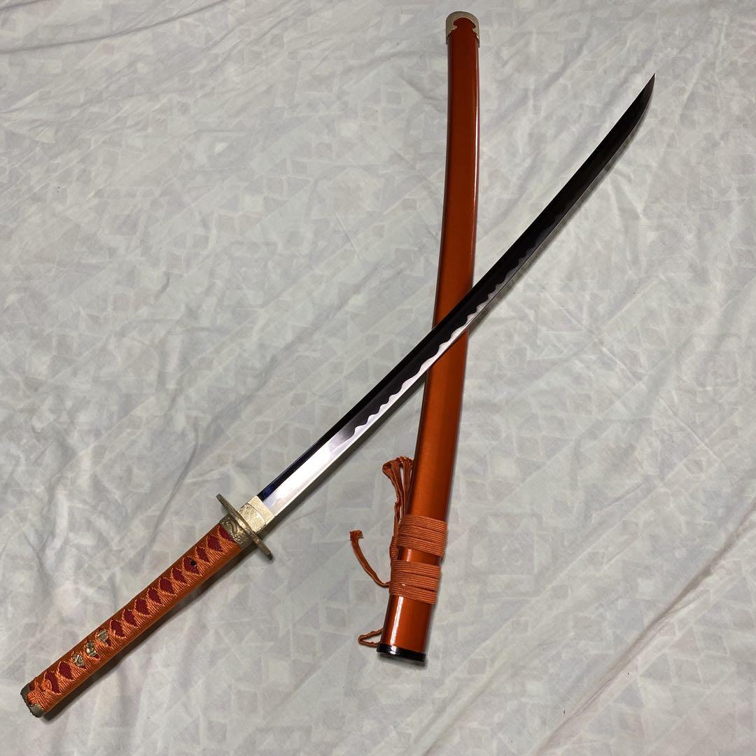 高級模造刀 蜜柑色柄赤鮫皮 海鼠透し鍔 金尻茜色呂鞘 - メルカリ