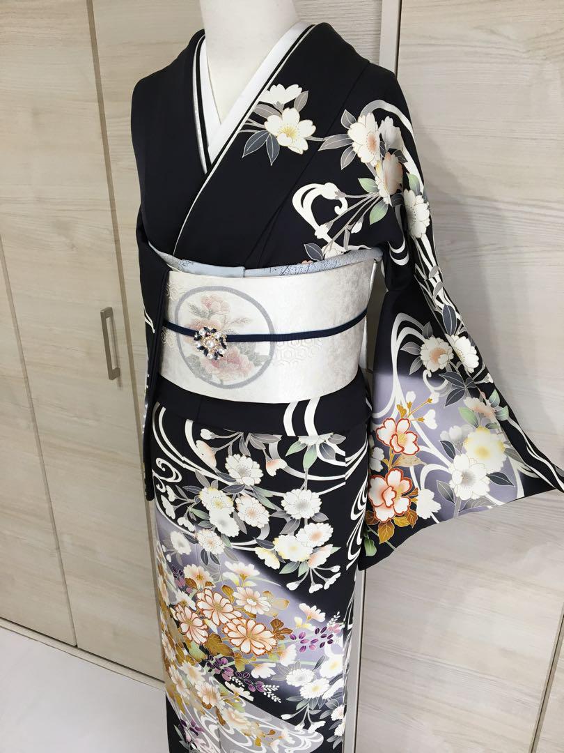 圧倒的な存在感・豪華手描き友禅【訪問着】濃紺色 刺繍 断捨離 圧倒的な存在感・豪華手描き友禅【訪問着】濃紺色 刺繍 断捨離
