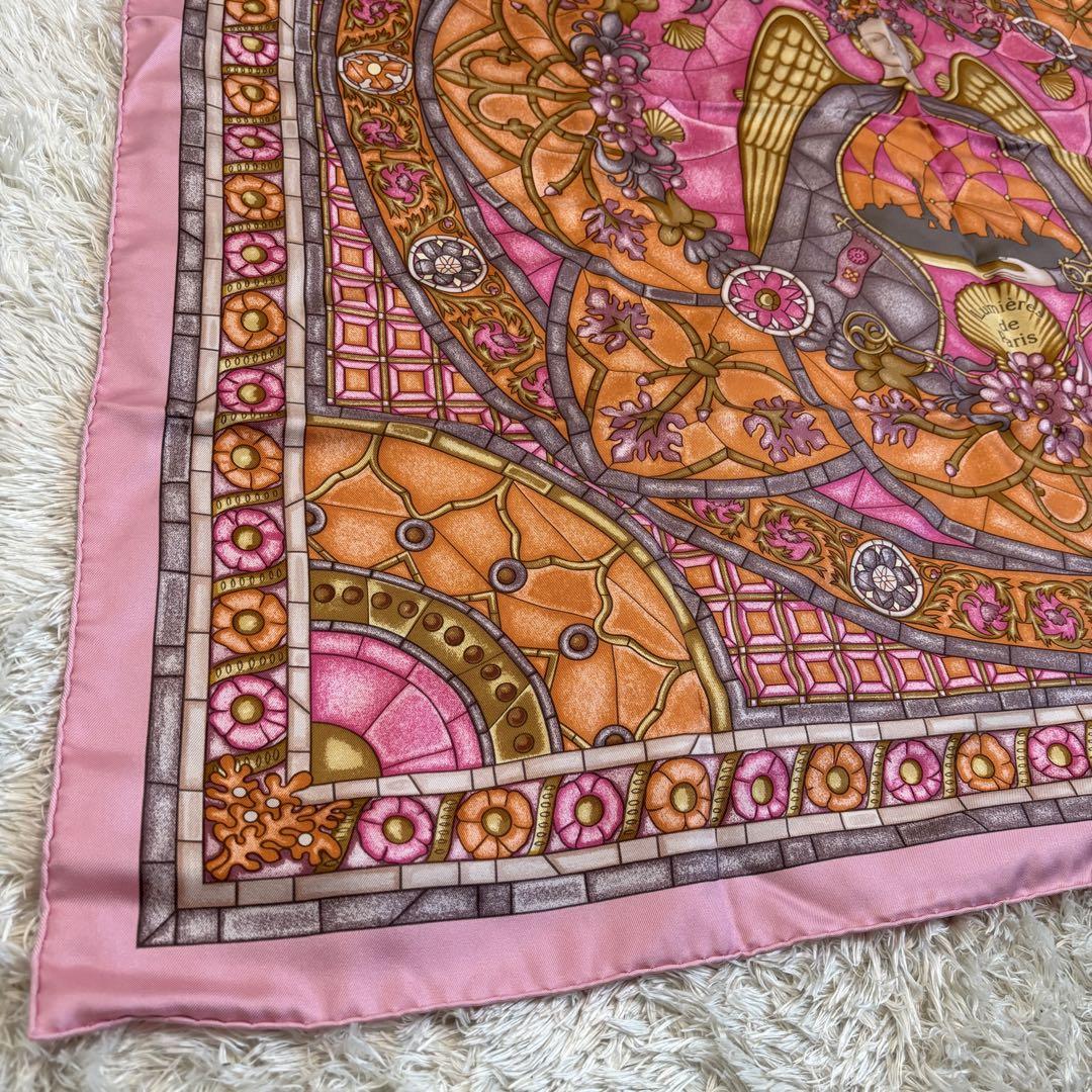 超レア！極美品✨HERMESエルメス　パリの灯　カレ90 ピンク
