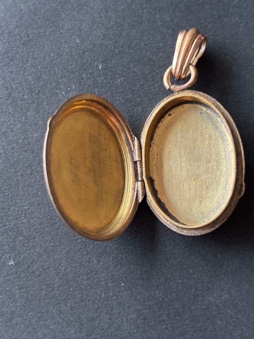 フランスアンティーク ロケット ペンダント シードパール モーニングジュエリー フランスアンティーク ロケット ペンダント シードパール モーニングジュエリー