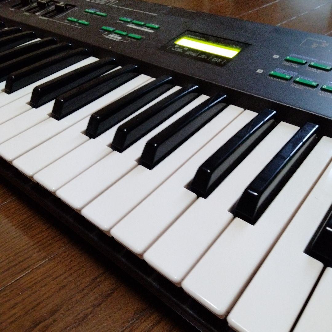Yamaha DX21 アナログシンセ1985年