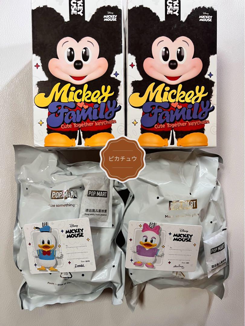 正規品 POPMART ディズニー ドナルド とディジー ぬいぐるみキー