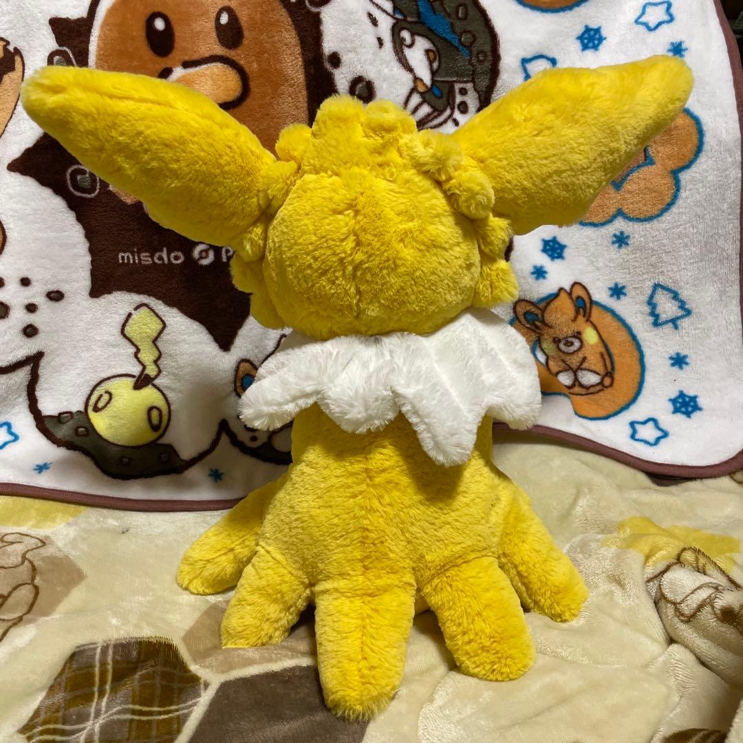 ふわふわ抱きぬいぐるみ サンダース ポケモン ポケモンセンター - メルカリ