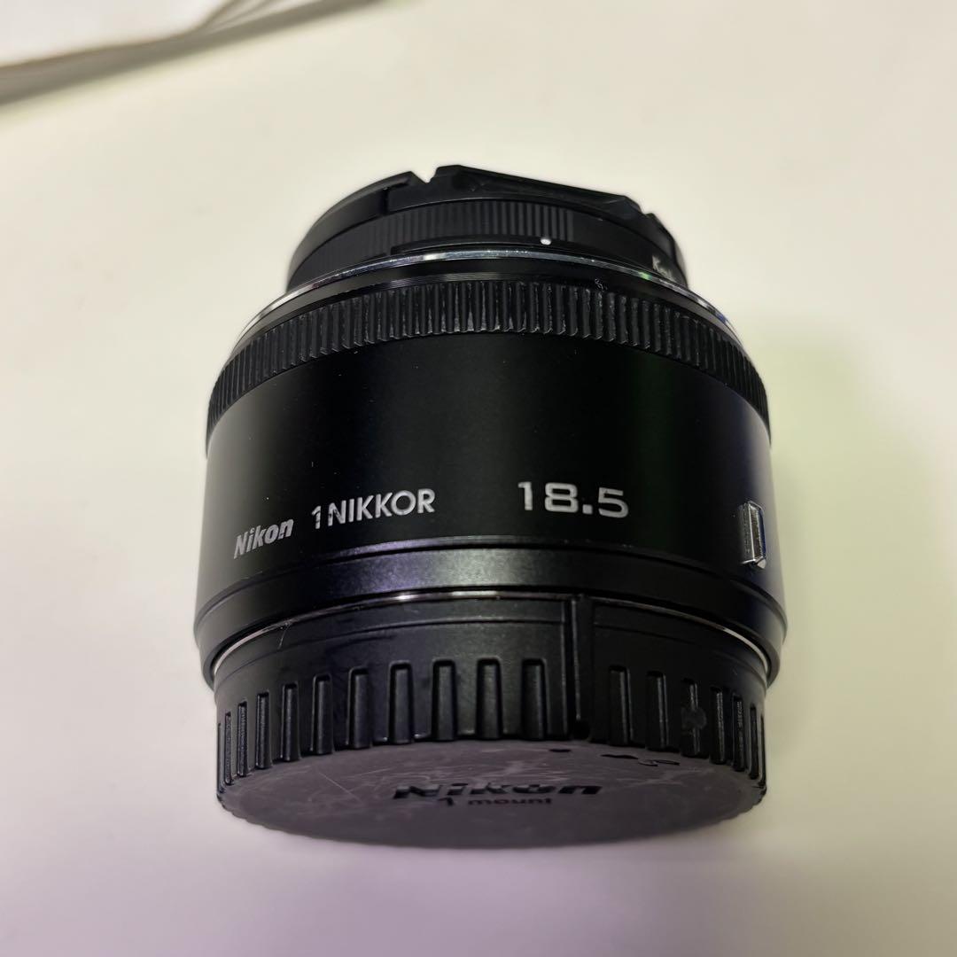 NIKON J3