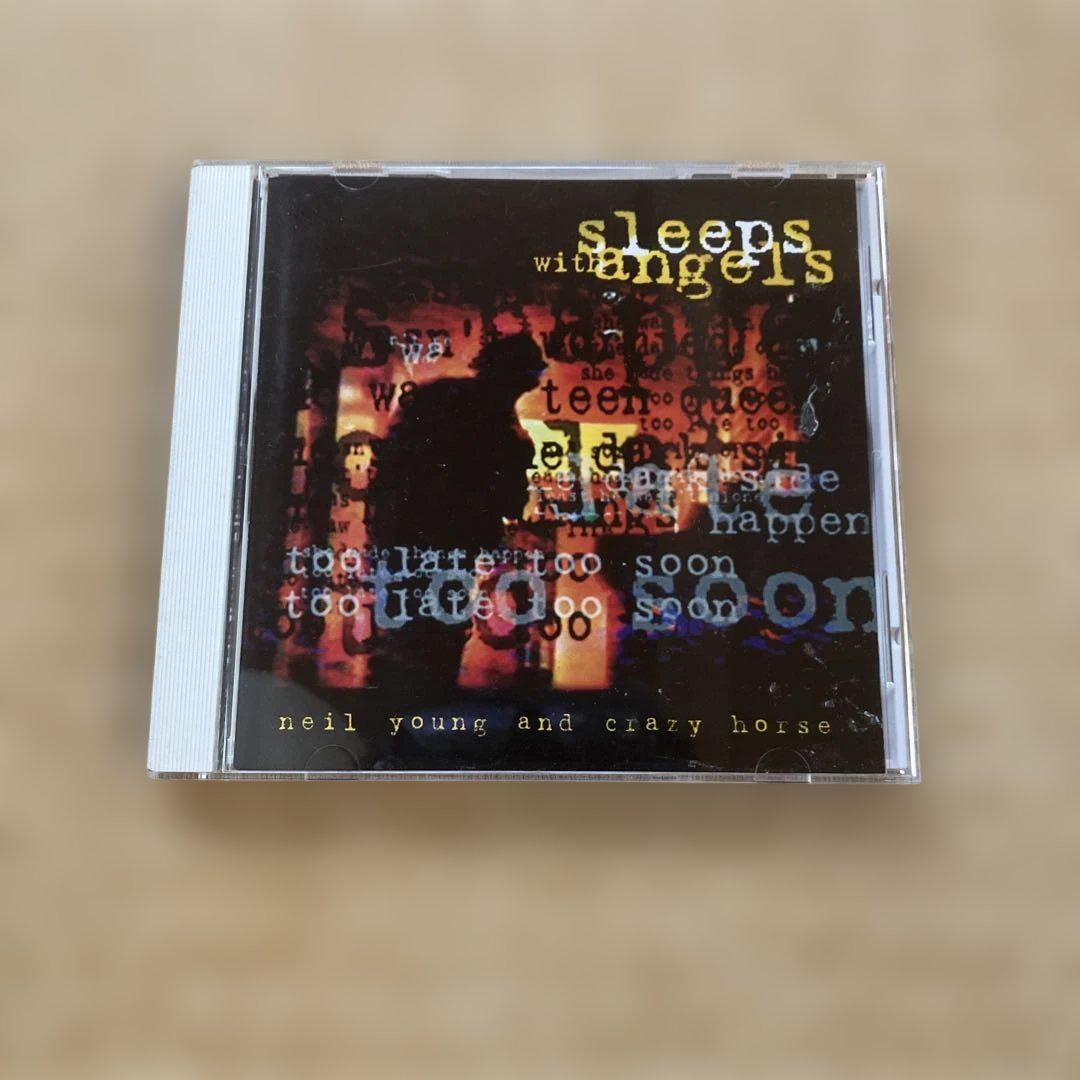 【廃盤】ニール・ヤング&クレイジー・ホース/ スリープス・ウィズ・エンジェルズ Amazon.co.jp: スリープス・ウィズ・エンジェルズ: ミュージック