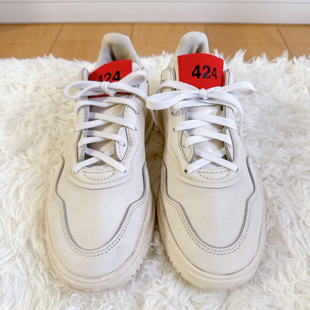 adidas ホワイトスニーカー 424