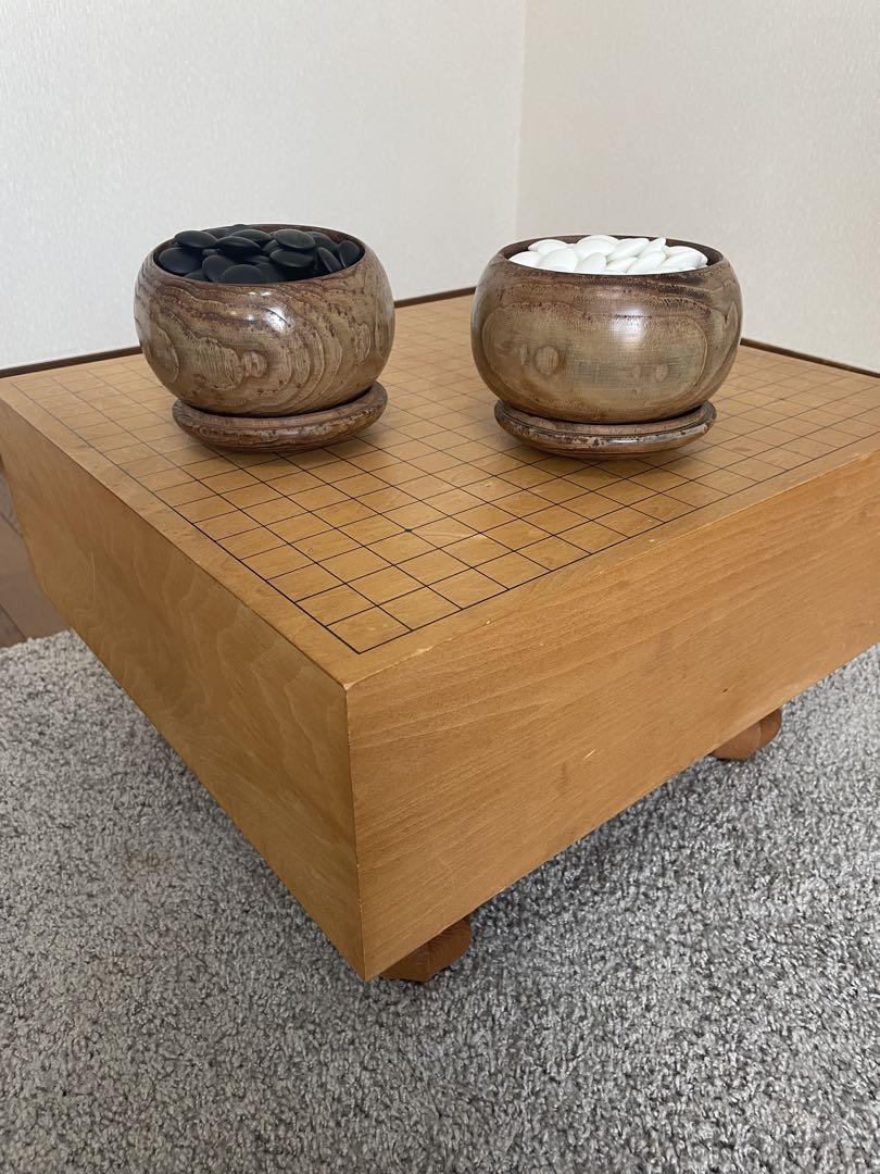 碁盤脚付　碁石碁笥　1セット　　　　碁盤は合板　碁石は人工　碁笥は木製