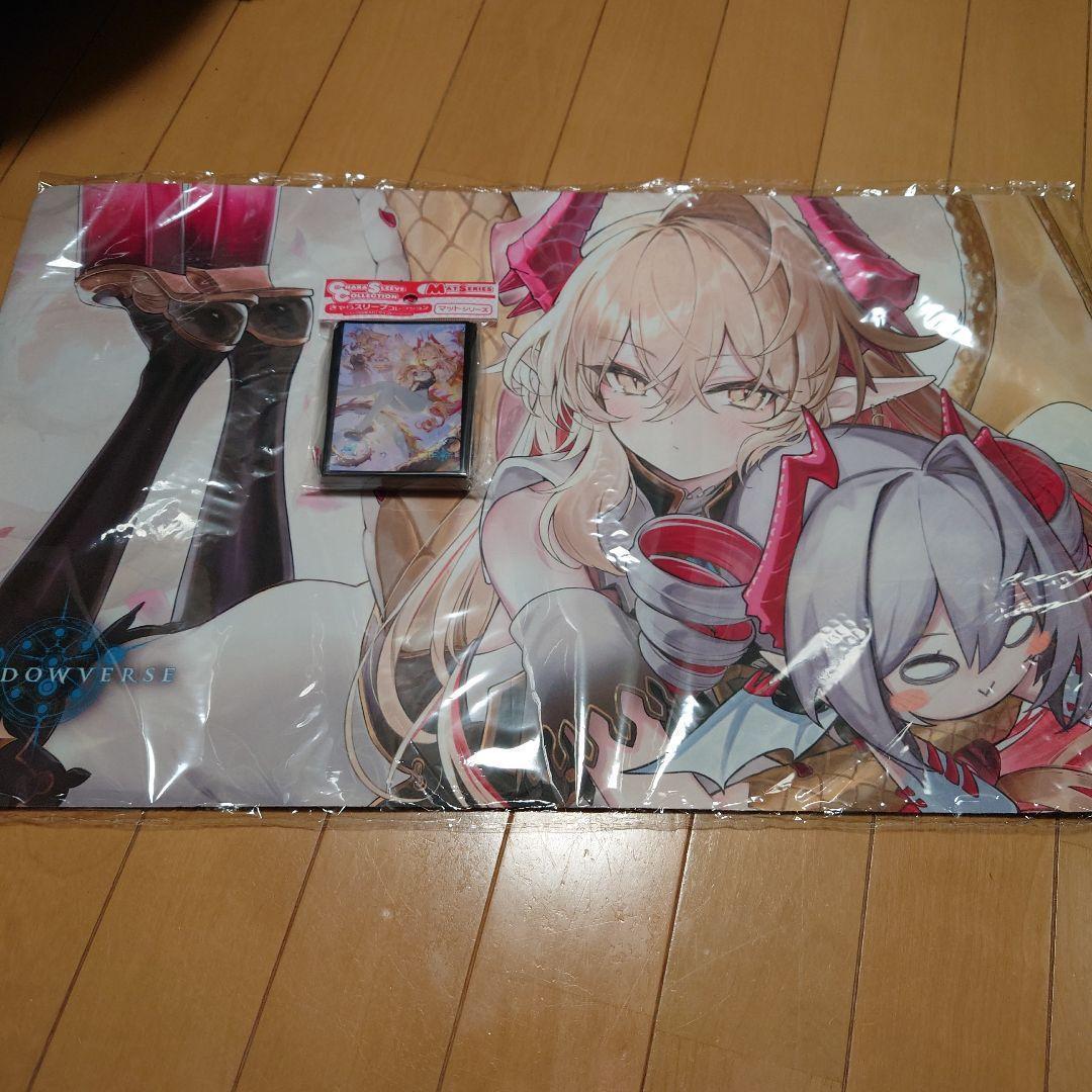 メルカリ便　金色の威信・リュミオール スリーブ　プレイマット　セット
