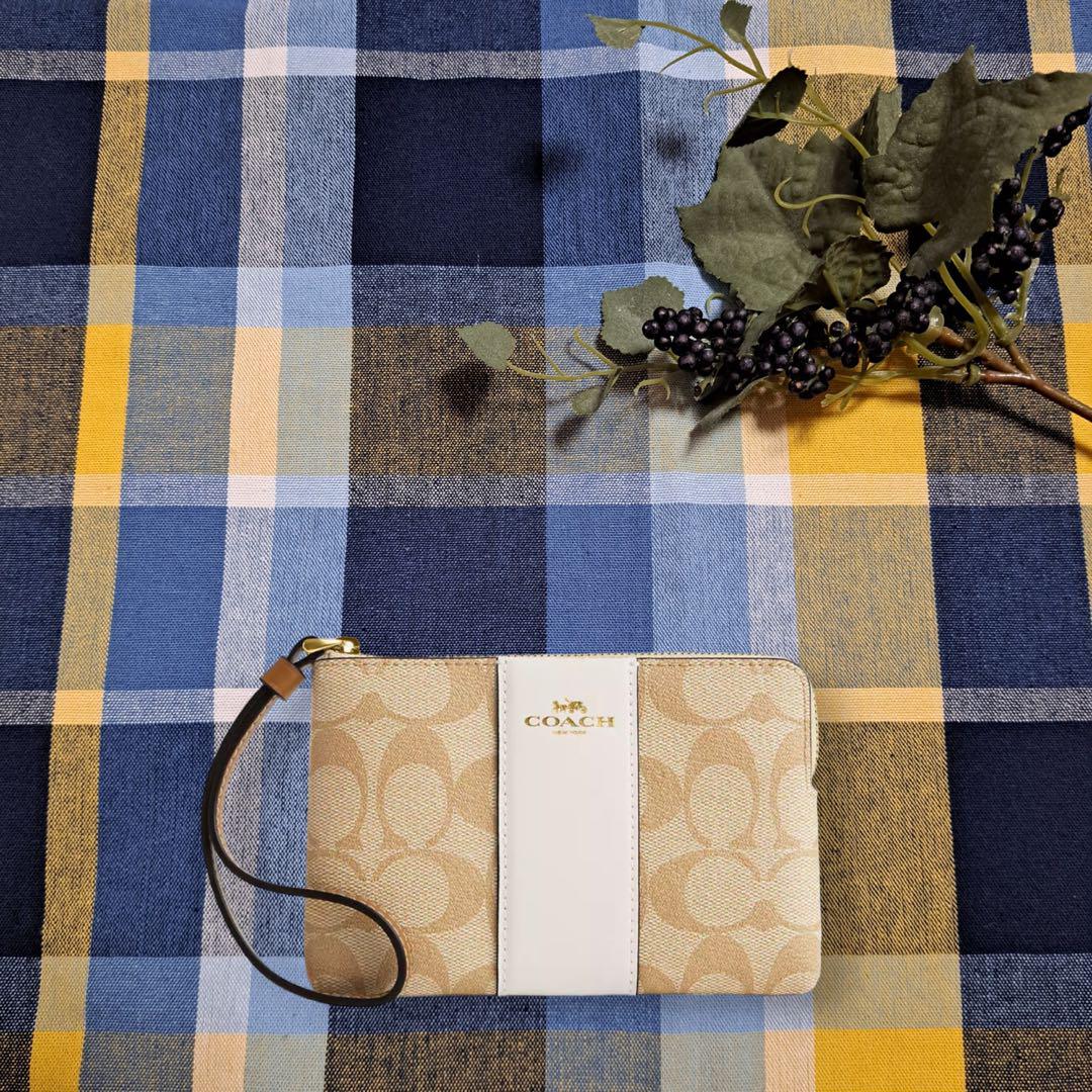 すぐ届く*COACH*コーチ*コーナージップリストレット・ストライプ COACH コーナー ジップ リストレット シグネチャー キャンバス
