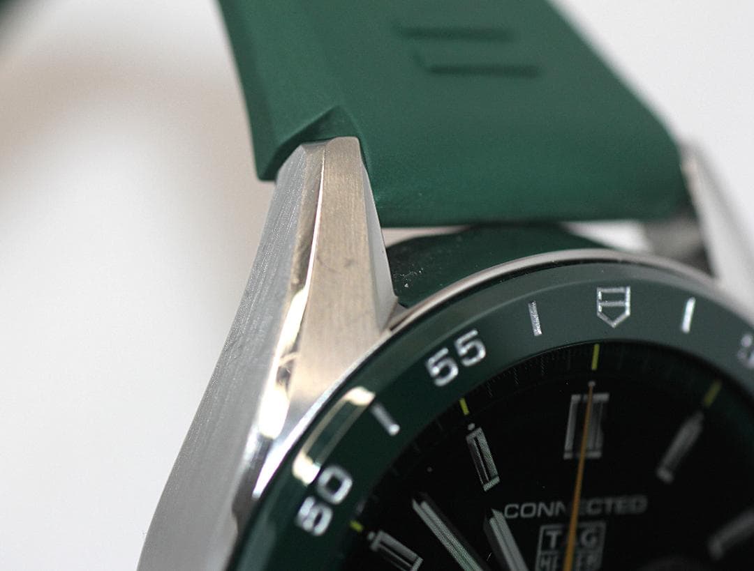 タグホイヤー　コネクテッド第4世代　グリーン　SBR8A14