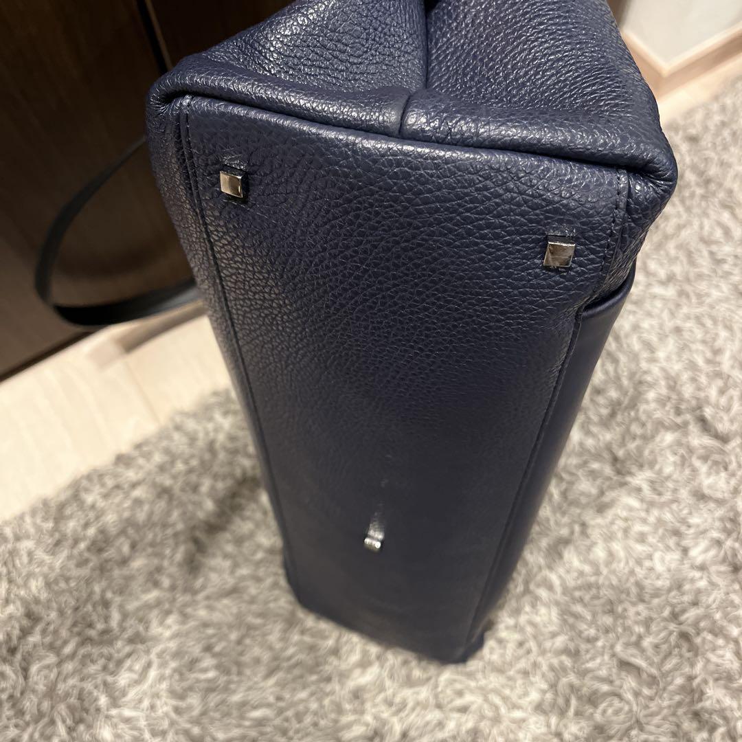 お値下げ❣️FURLA ネイビー レザー トートバッグ FURLA ネイビー レザー トートバッグ