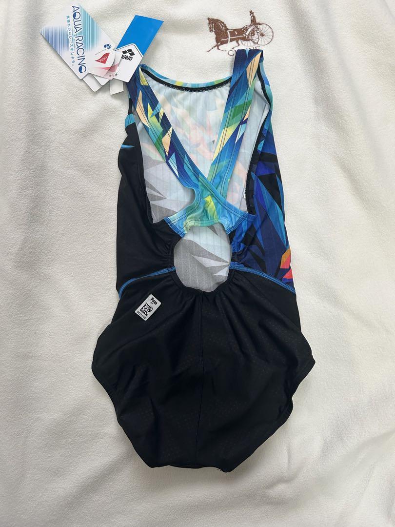 新品未使用タグ付きアリーナarena競泳水着ワンピース