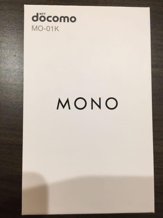 【未使用】MO-01k【simロック解除コード有り】ホワイト