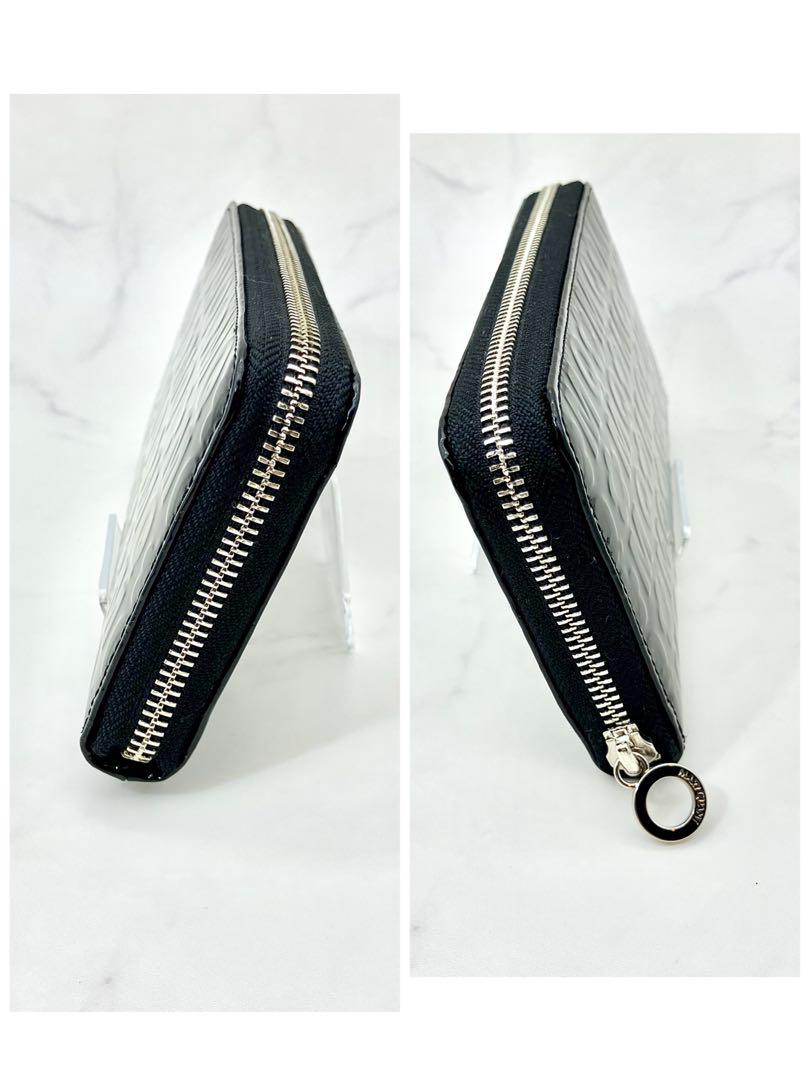 74【新品未使用・箱付き】MARY QUANT 長財布 ブラック エンボスロゴ
