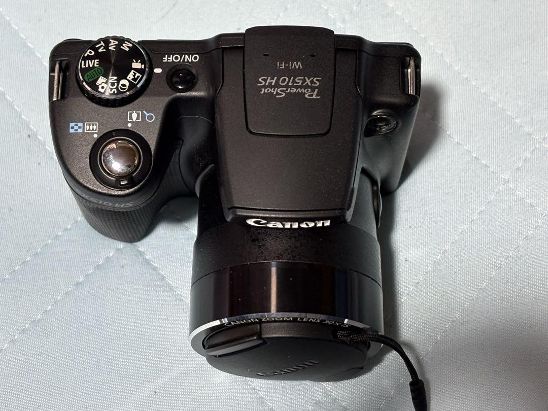 Canon PowerShot SX510HS 　本体とストラップ、ケース付き Canon PowerShot SX510 HSケース付き