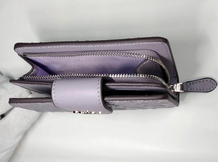 COACH 新品 パープル デポスド 折り財布 コーチ レディース 紫 J12T 小物