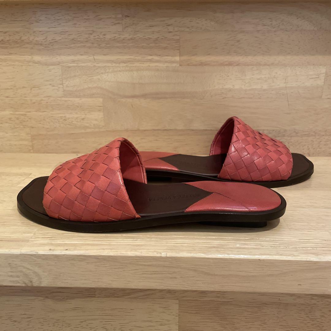 BOTTEGA VENETA イントレチャートサンダル ピンク 6 23.5cm