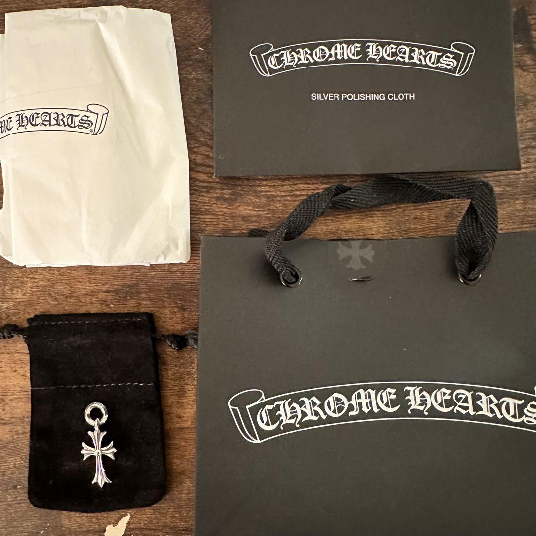 アクセサリー CHROME HEARTS TINY CH CROSS