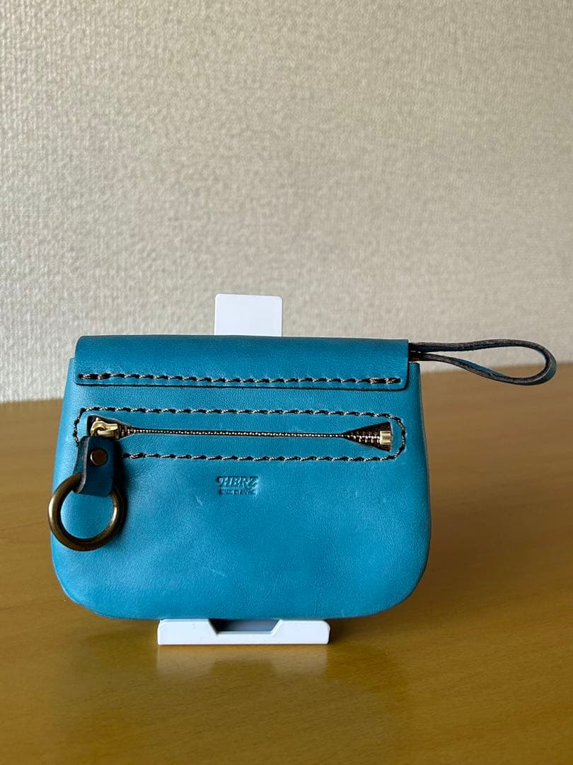 HERZ ヘルツ セルリアンブルー トラベルウォレット 二つ折り財布 未 HERZ ヘルツ セルリアンブルー トラベルウォレット 二つ折り財布 未