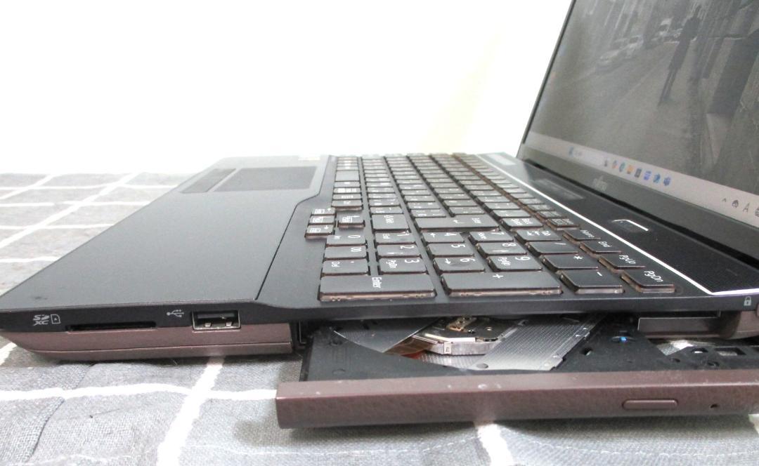 富士通ノートPC