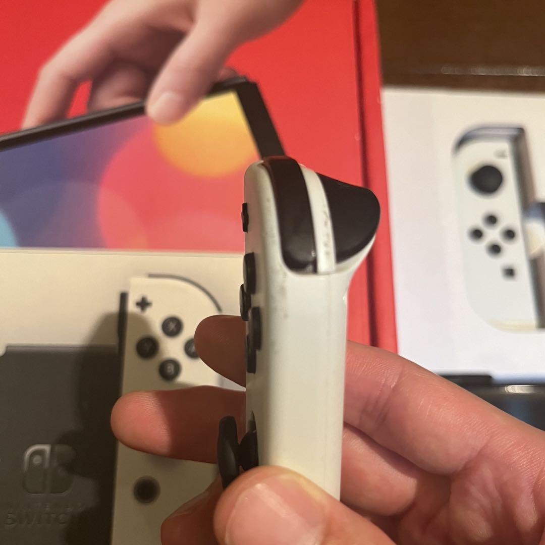 Nintendo switch ニンテンドースイッチ有機EL JCホワイト 画像5