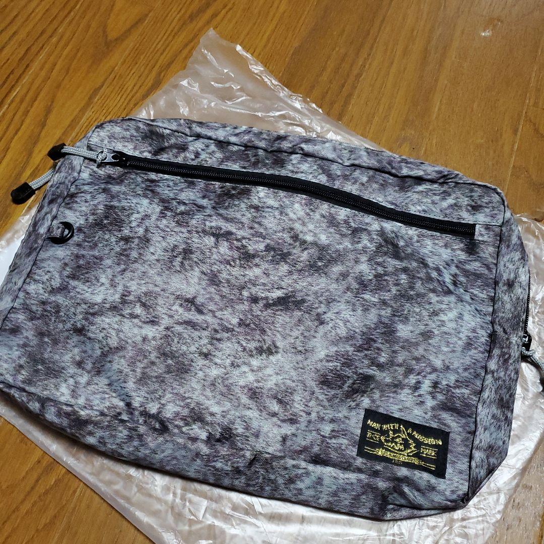 値下げ！マンウィズアミッション クラッチバッグ