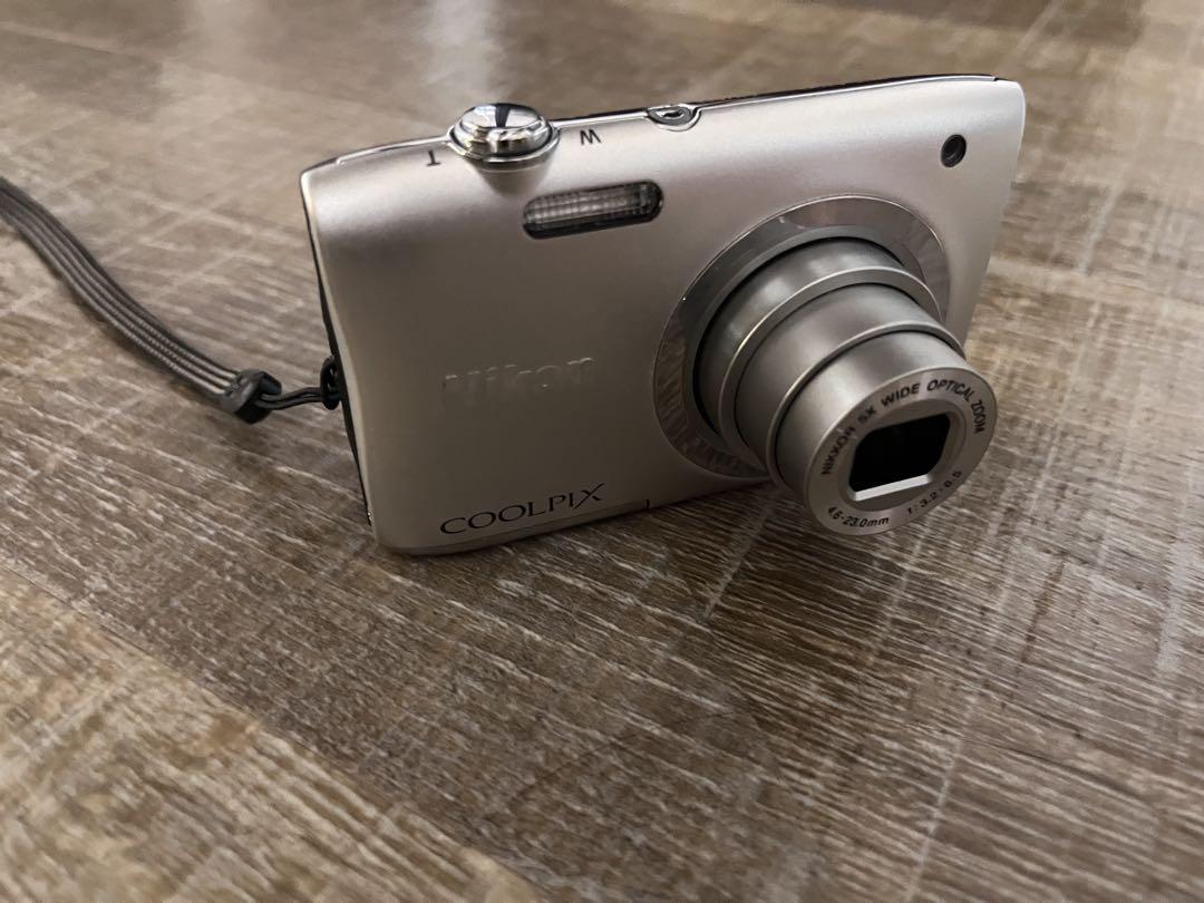 Nikon ニコン COOLPIX デジカメ A100シルバー