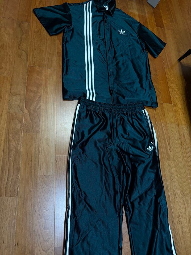 adidas ジャージ上下セット adidas ジャージ上下セット