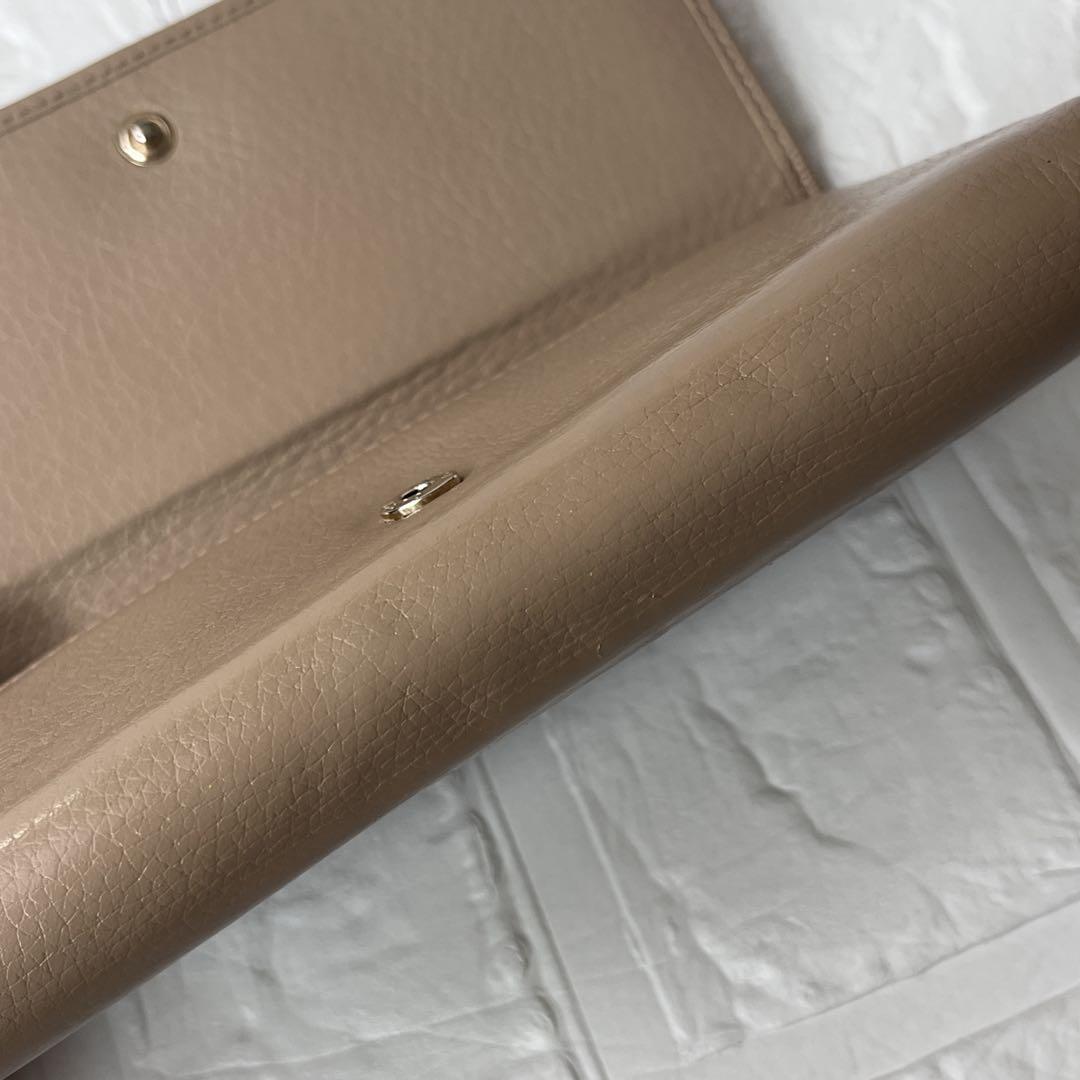 GUCCI✨長財布　ソーホー　シボレザー　GG グレージュ　メンズ　レディース