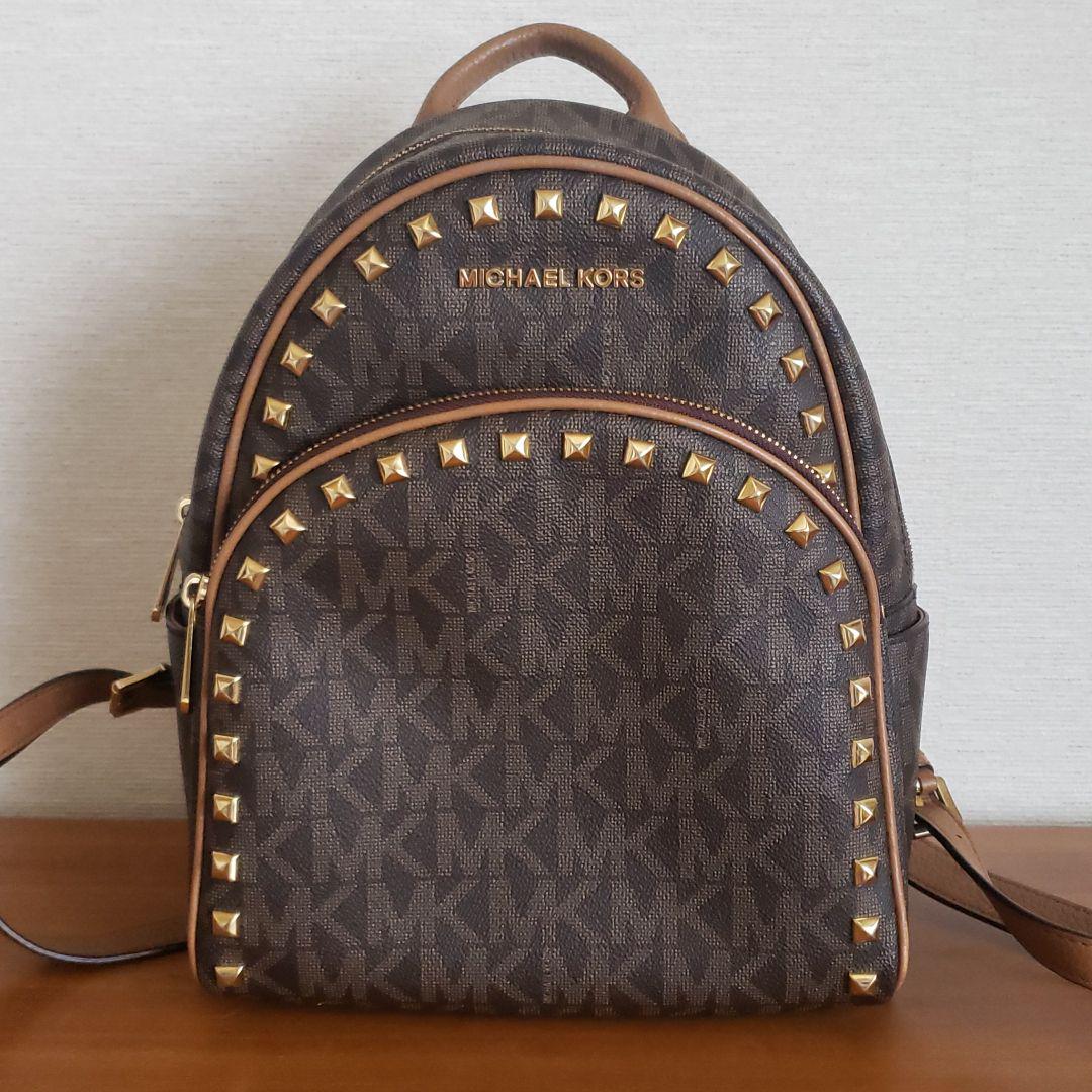 限定価格 MICHAEL KORS リュック ブラウン モノグラム スタッズ