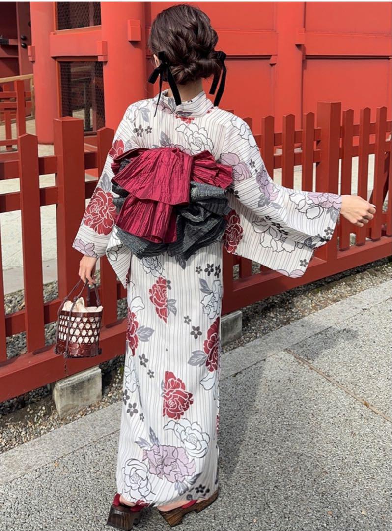 ストライプ花柄浴衣セット 古典花柄　和柄　レッド　兵児帯 gi1503 GRL