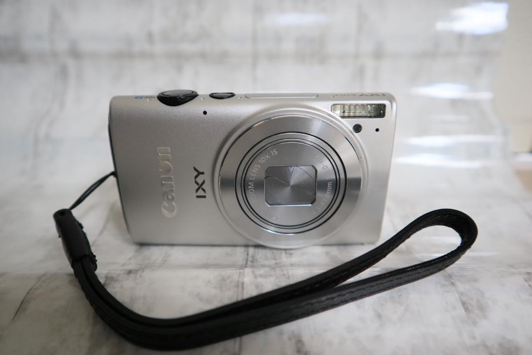 Canon IXY 610F シルバー 動作確認済み 付属品あり