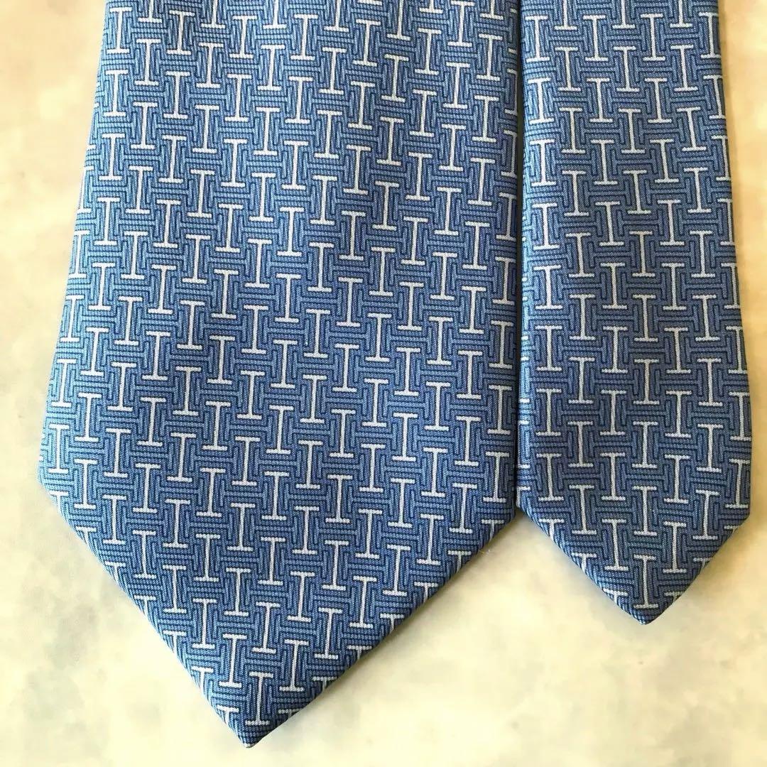 美品】HERMESエルメス ネクタイ Hモチーフ シルク ライトブルー
