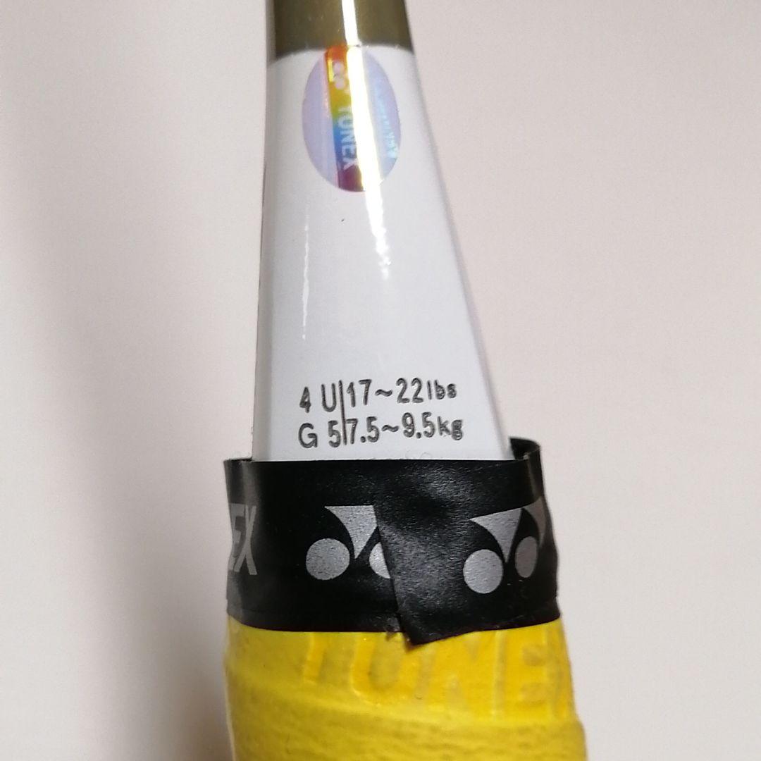 YONEX　バトミントンラケット　NANORAY60