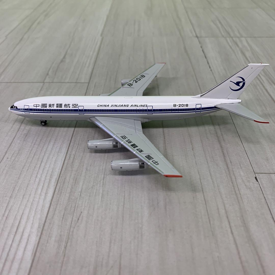 ❶　1/400　中国新疆航空 イリューシン IL-86 B-2018