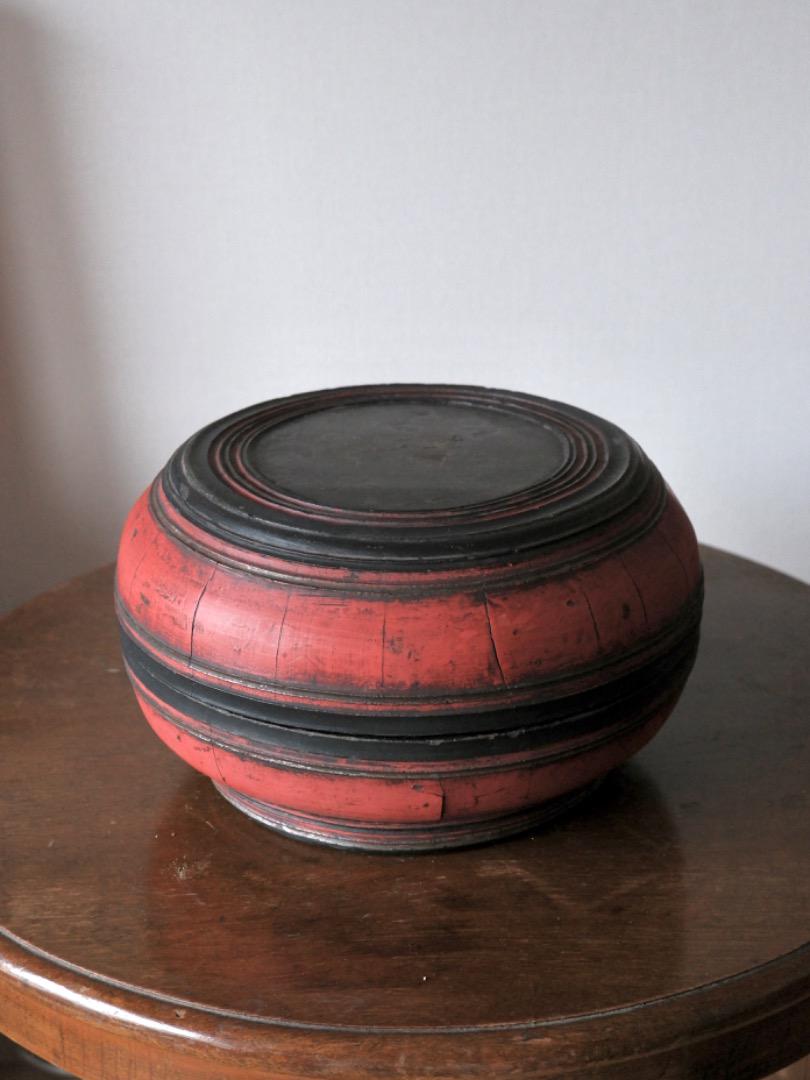漆蓋物　異国趣味　工芸品　漆工芸　菓子器　喰籠　民藝　Q1796
