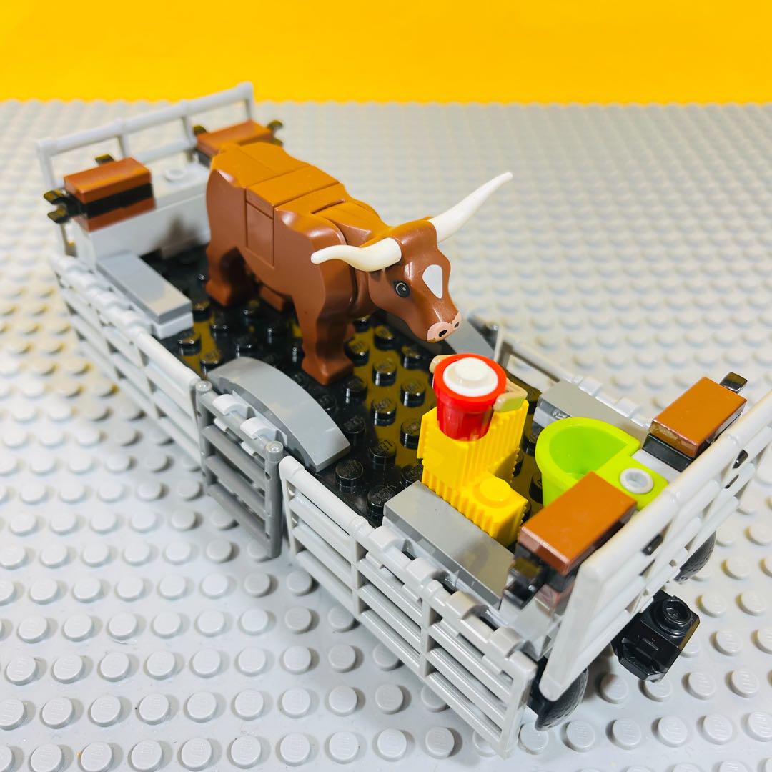60052 シティ