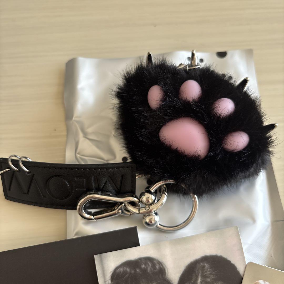MEOVV ミヤオ jelly paw ver. キーリング シークレット - メルカリ