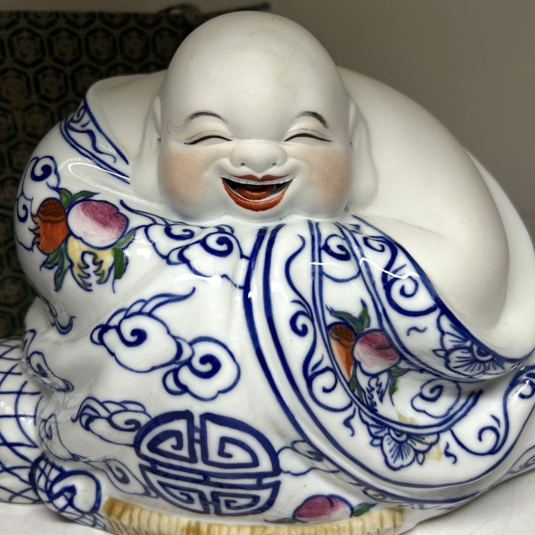 中国景徳鎮　粉彩布袋置物　共箱　横幅約29㎝　東Y7-0715①