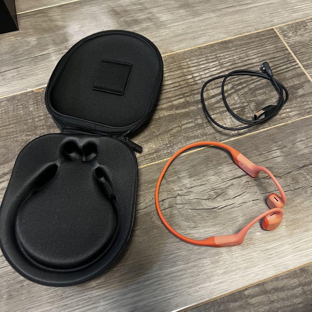 美品 Shokz Openrun pro 骨伝導イヤホン