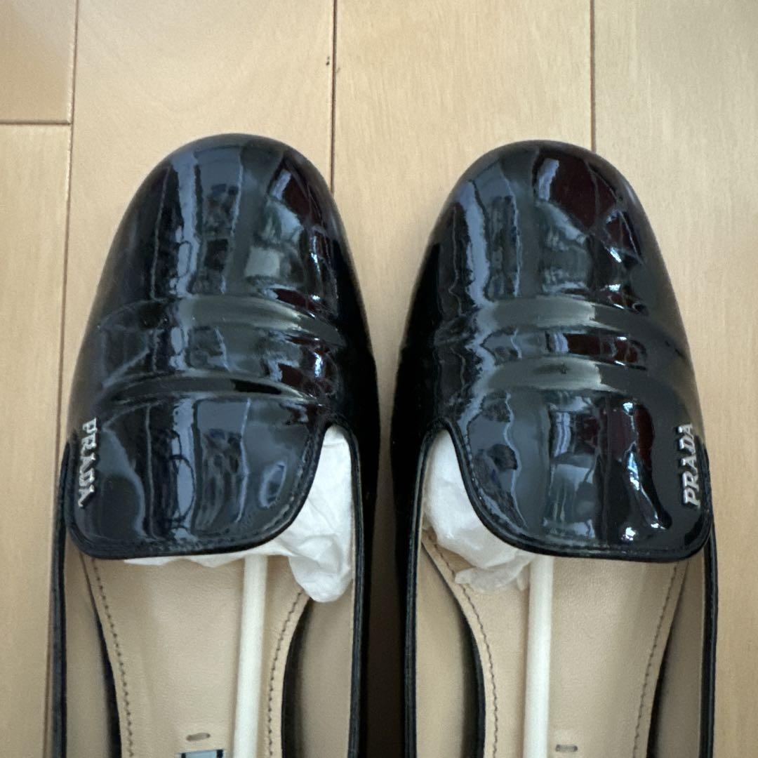 PRADA 黒 ローファー 本体