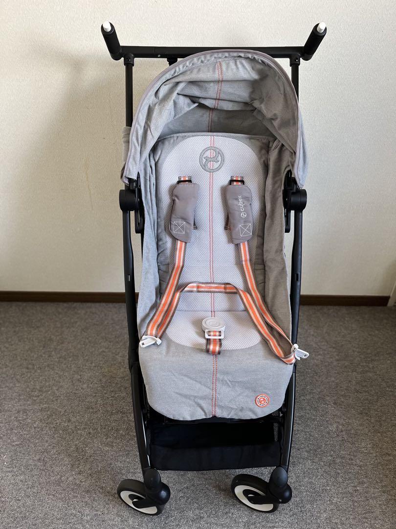 ベビーカー　cybex